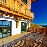 בית נופש Almhaus In Bad St- Leonhard Im Lavanttal By Interhome *