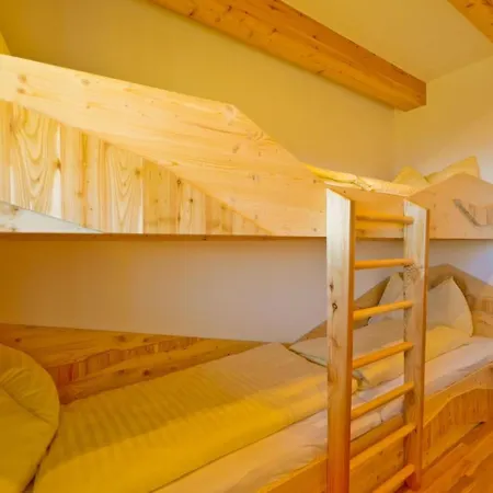 Nyaraló Almhaus In Bad St- Leonhard Im Lavanttal By Interhome *